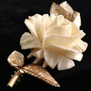 c.'40s AMCO 14K GF Carved Rose Brooch VINTAGE